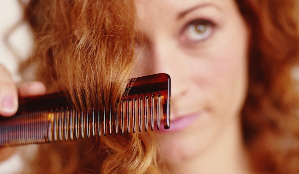 Saç Dökülmesinin Sebepleri Nelerdir? Saç Dökülmesi Nasıl Önlenir?